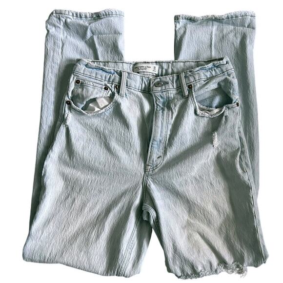 ABERCROMBIE & FITCH Ultra‎ High Rise 90s Straight Jean in Light Destroy-Size 30 - Picture 3 of 8